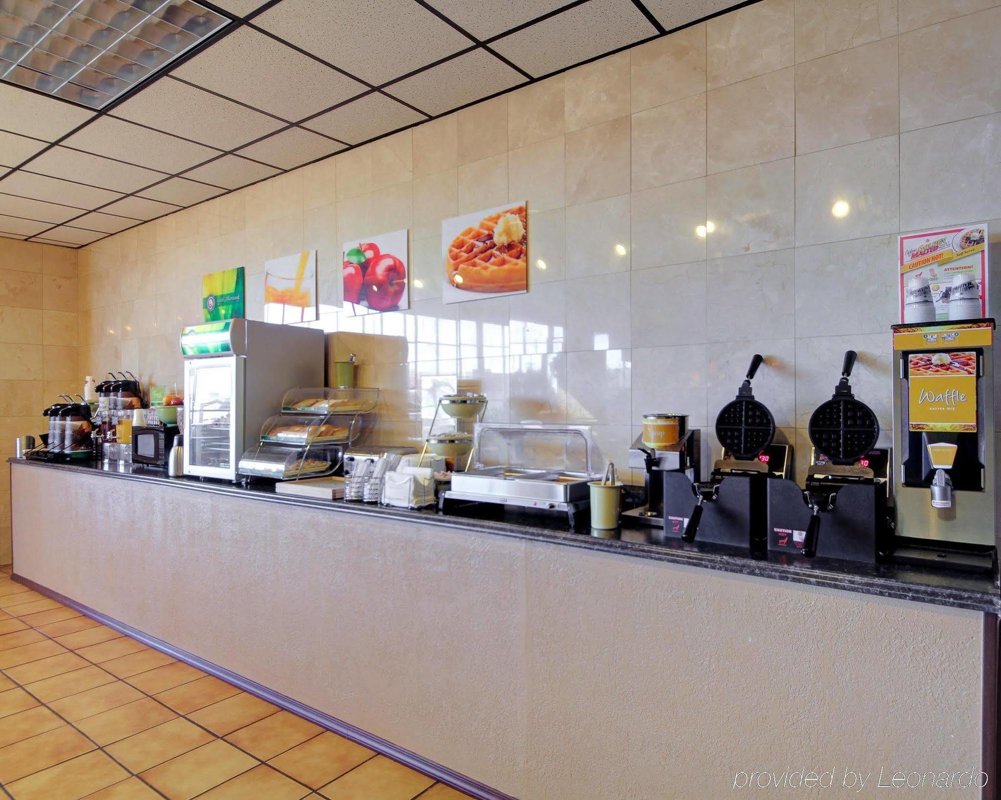 Quality Inn Shawnee I-40 מראה חיצוני תמונה