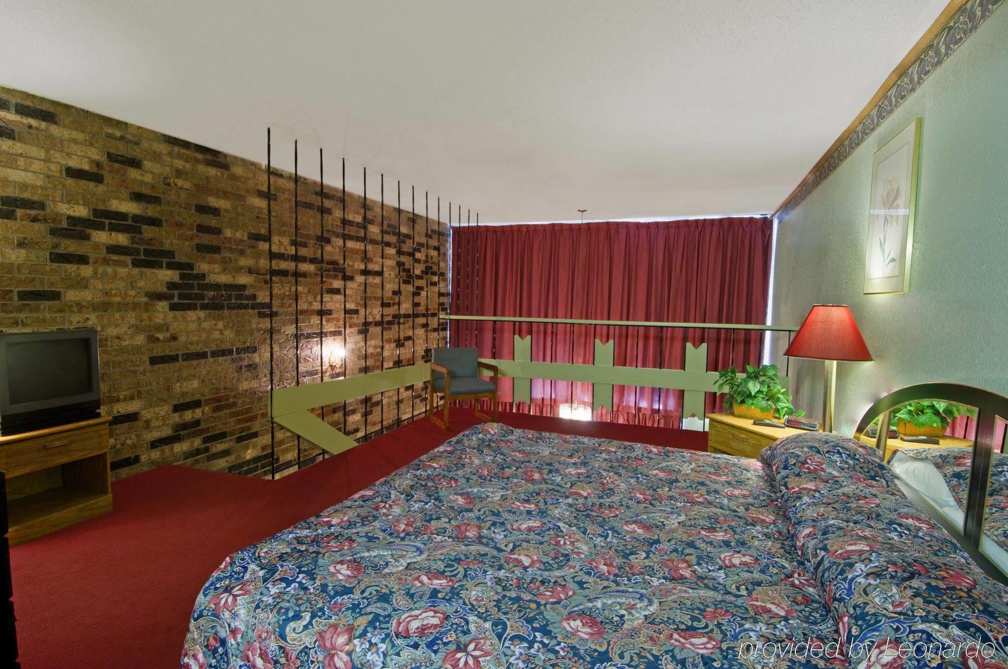 Quality Inn Shawnee I-40 חדר תמונה